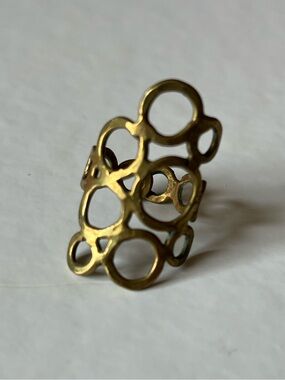 H&M Gold Openwork Circle Band Ring